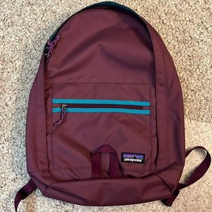 Patagonia Women’s Backpack / Purple/Teal